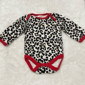 🎀 3-6 months baby girl bodysuit onesies cheetah print 🎀 baby girl clothes